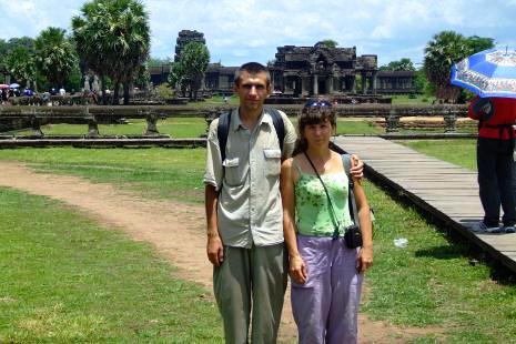 Сегодня взяли на прокат велосипеды и посмотрели сколько успели храмовый комплекс Ангкор.