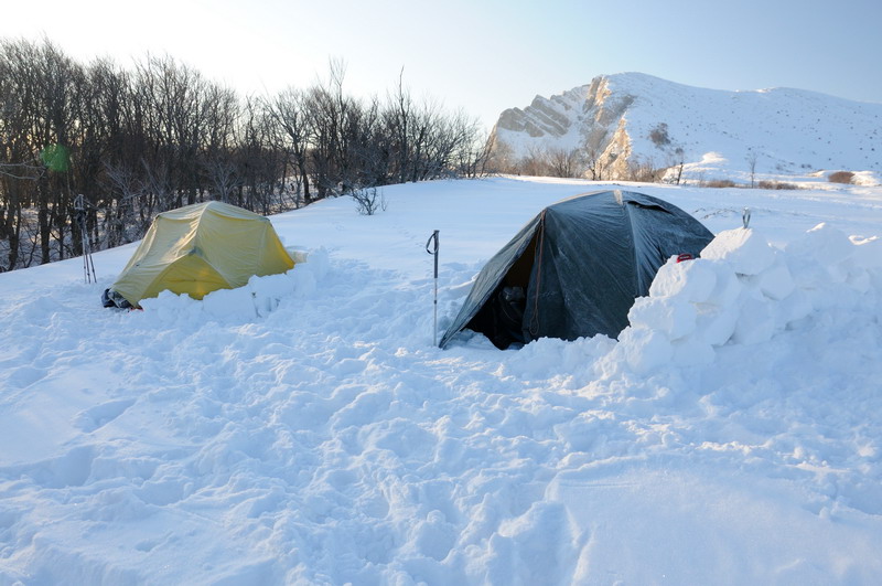 палатку не растягивал - на таком морозе конденсата просто нет :)